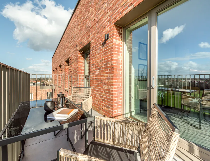 Lampton Parkside, 2 bedroom 2 bathroom, balcony