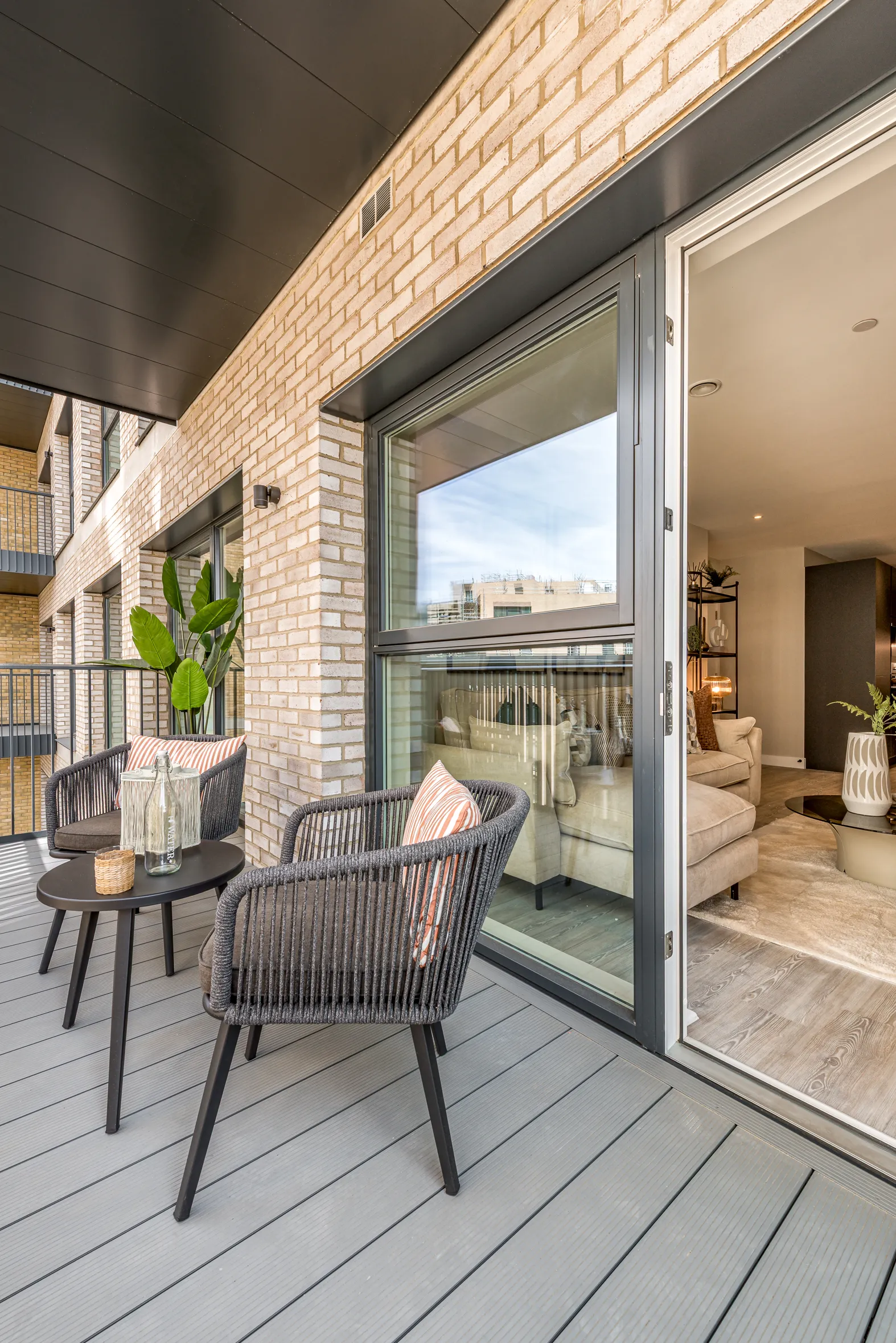 Wren House balcony Inward facing portrait