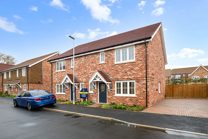 Millside Grange, Number 80 External