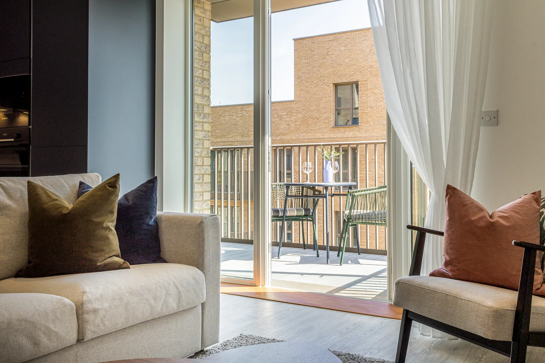 Lampton Parkside - 1 bedroom - L shape 