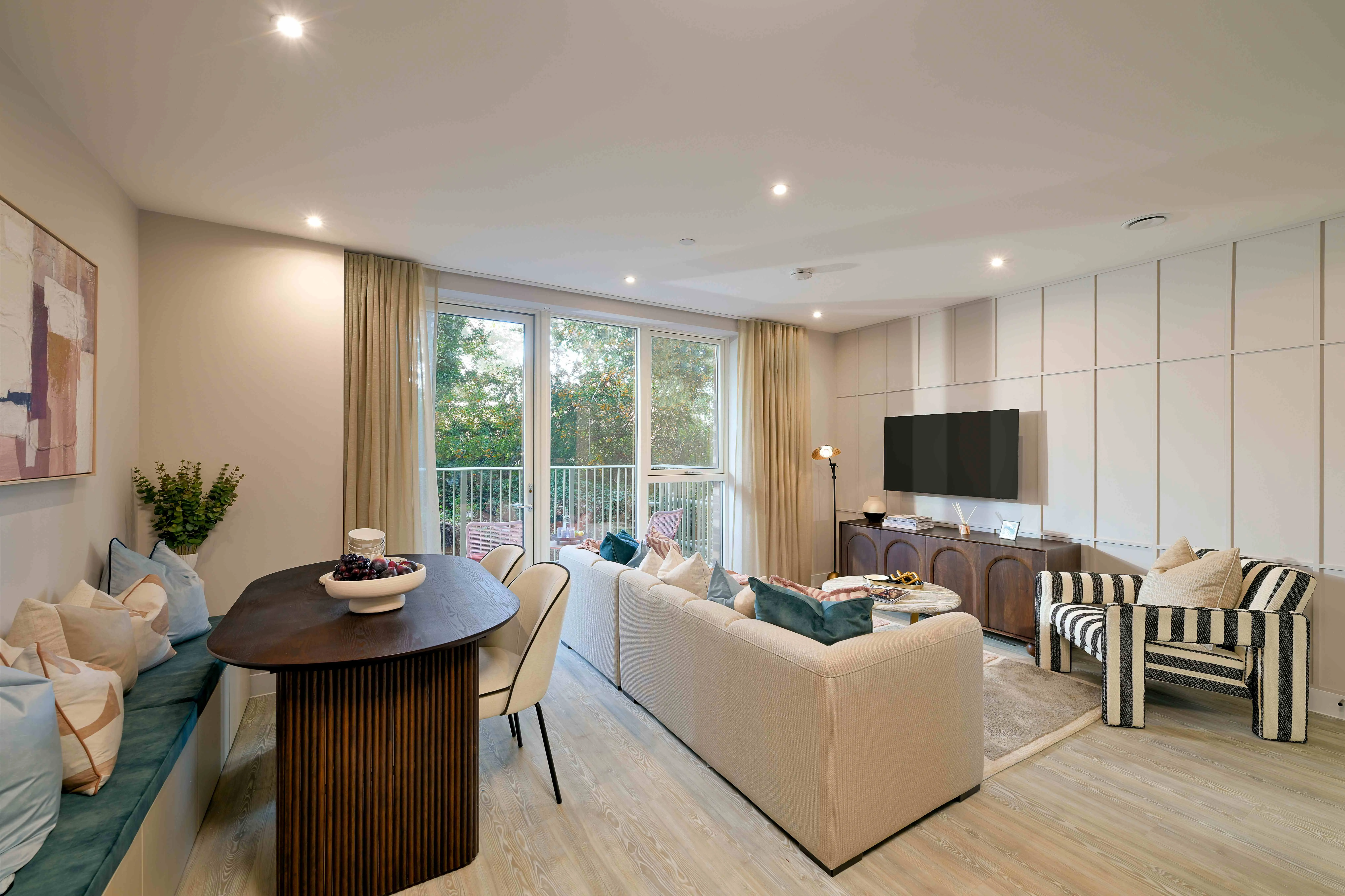 Nexus, 2 Bed Show Apartment, Reception