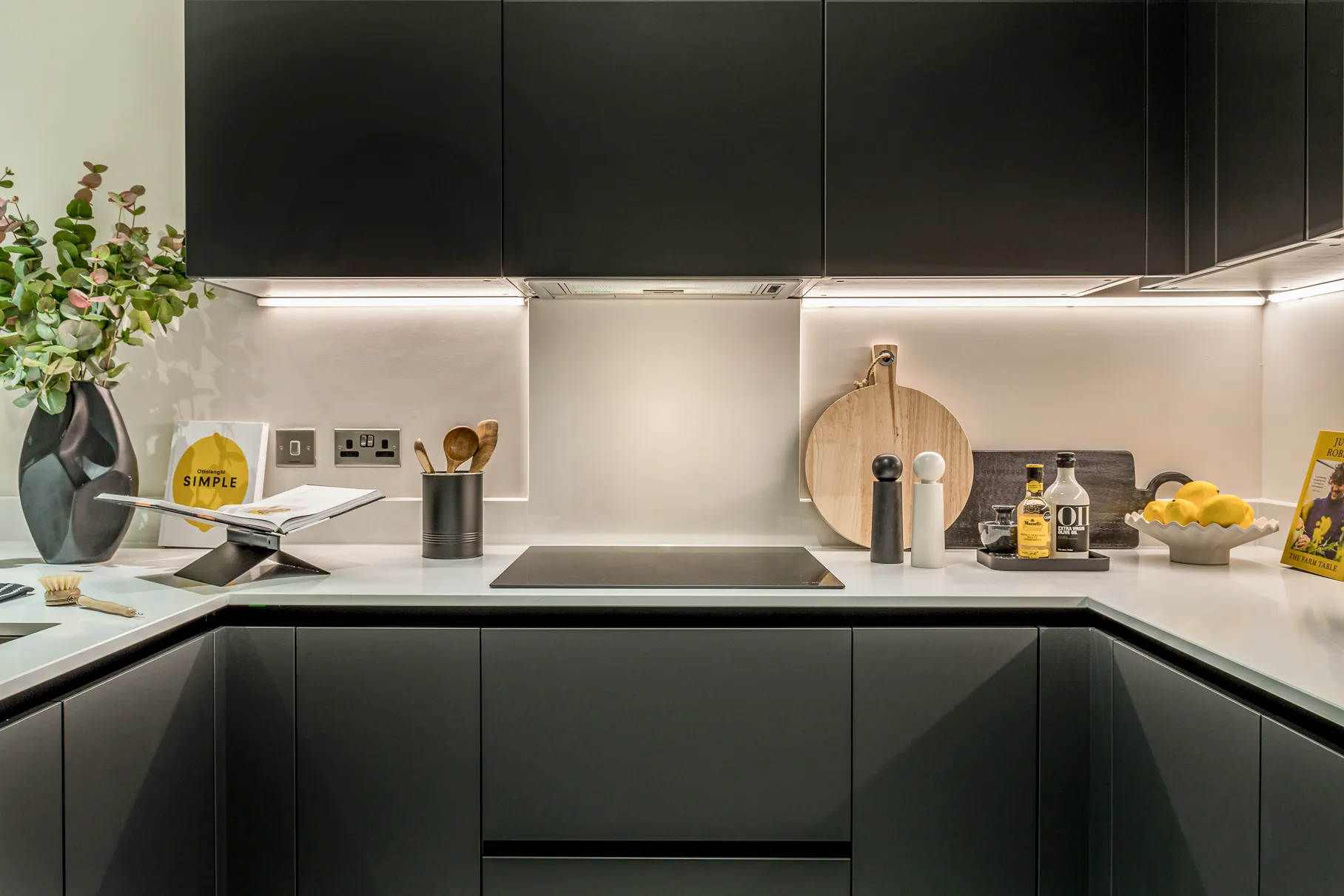 Dagenham Green, 1 bed 1 bath kitchen