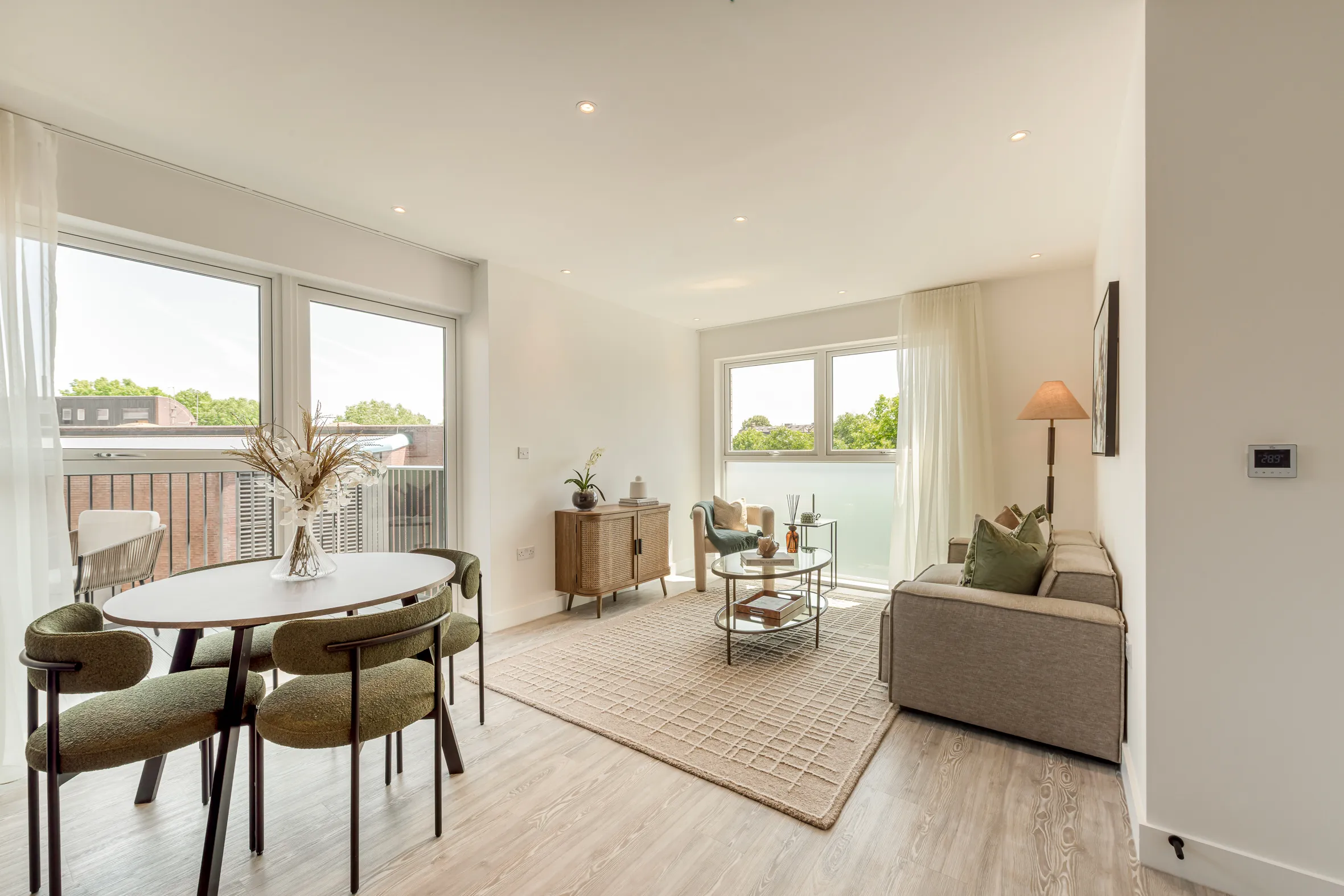 Kew Bridge Rise, Apartment 105, Wren House, 2-Bedroom, Dining & Living