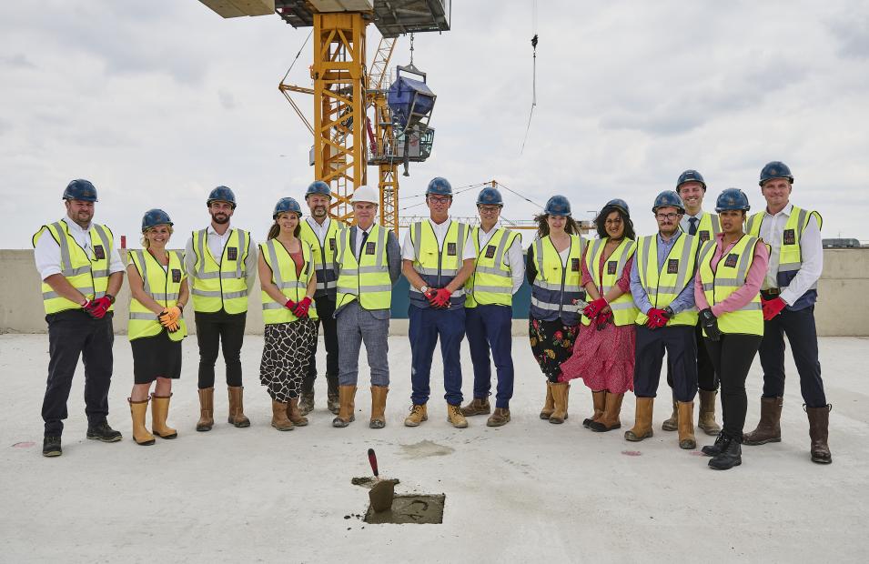Lampton Parkside topping out